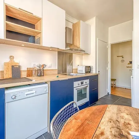 Proche Parc Paul Mistral, 2 Chambres, Wifi, Balcon Apartment