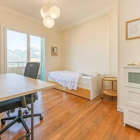 Proche Parc Paul Mistral, 2 Chambres, Wifi, Balcon Apartment *