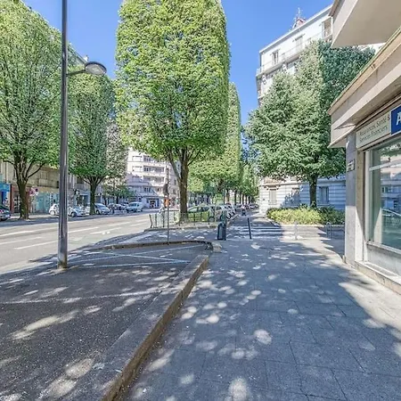 Proche Parc Paul Mistral, 2 Chambres, Wifi, Balcon Apartment