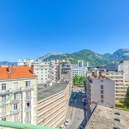 Proche Parc Paul Mistral, 2 Chambres, Wifi, Balcon Grenoble